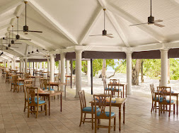 Villa Park – Maaniya Restaurant – Seating – Large